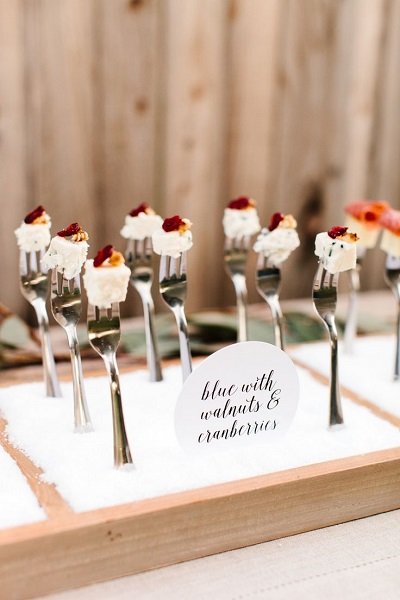 12 inspirational wedding cake display ideas