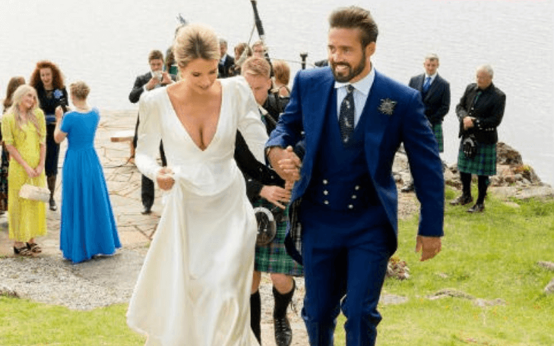 2018-Extravagant-Celeb-Weddings-Vogue-Williams