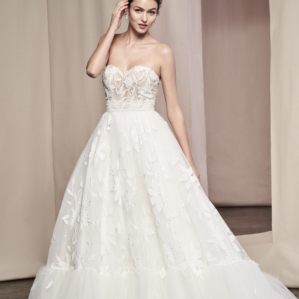 25-Ball-Gown-Princess-Wedding-Dresses-Justin-Alexander