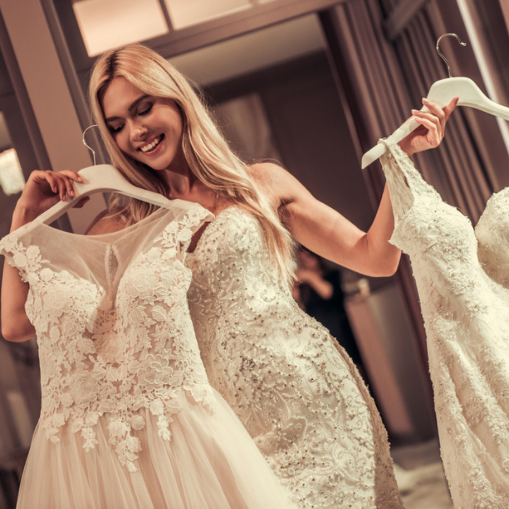 Wedding-Dress-Shopping-Do's-and-Don'ts