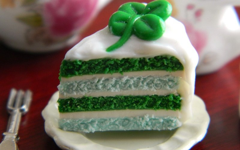 St Patrick's Day Wedding Cake