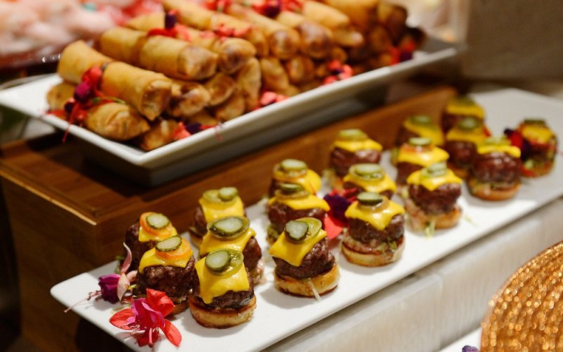 mini burgers