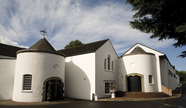 Plan you dream wedding at Dunadry Autumn Wedding Show