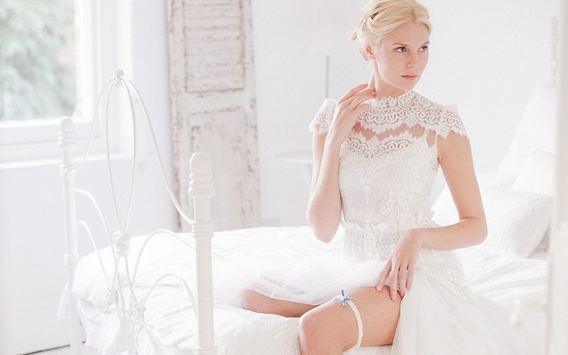 Traditional girl? 8 ways to add something blue to your wedding