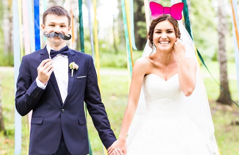 alternative wedding village (2)