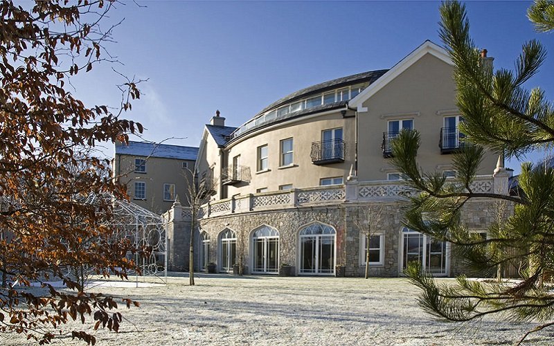 Step House Hotel