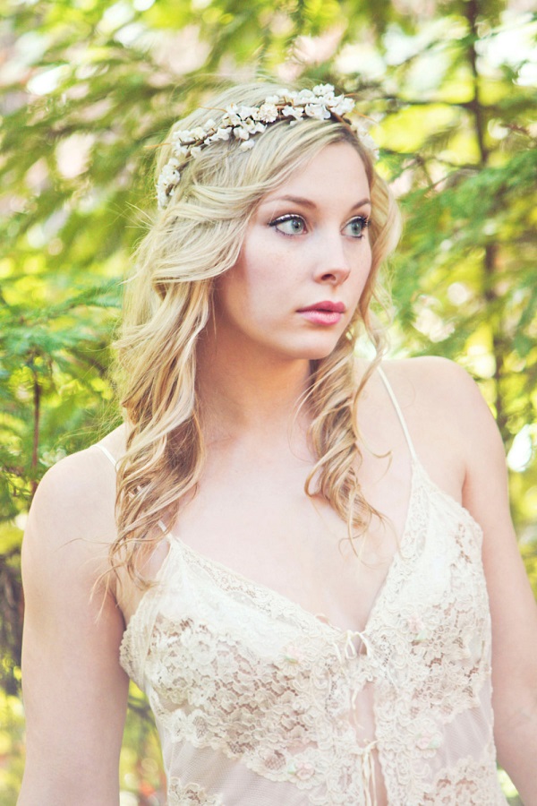 How To Rock A Bridal Flower Crown Wedding Journal