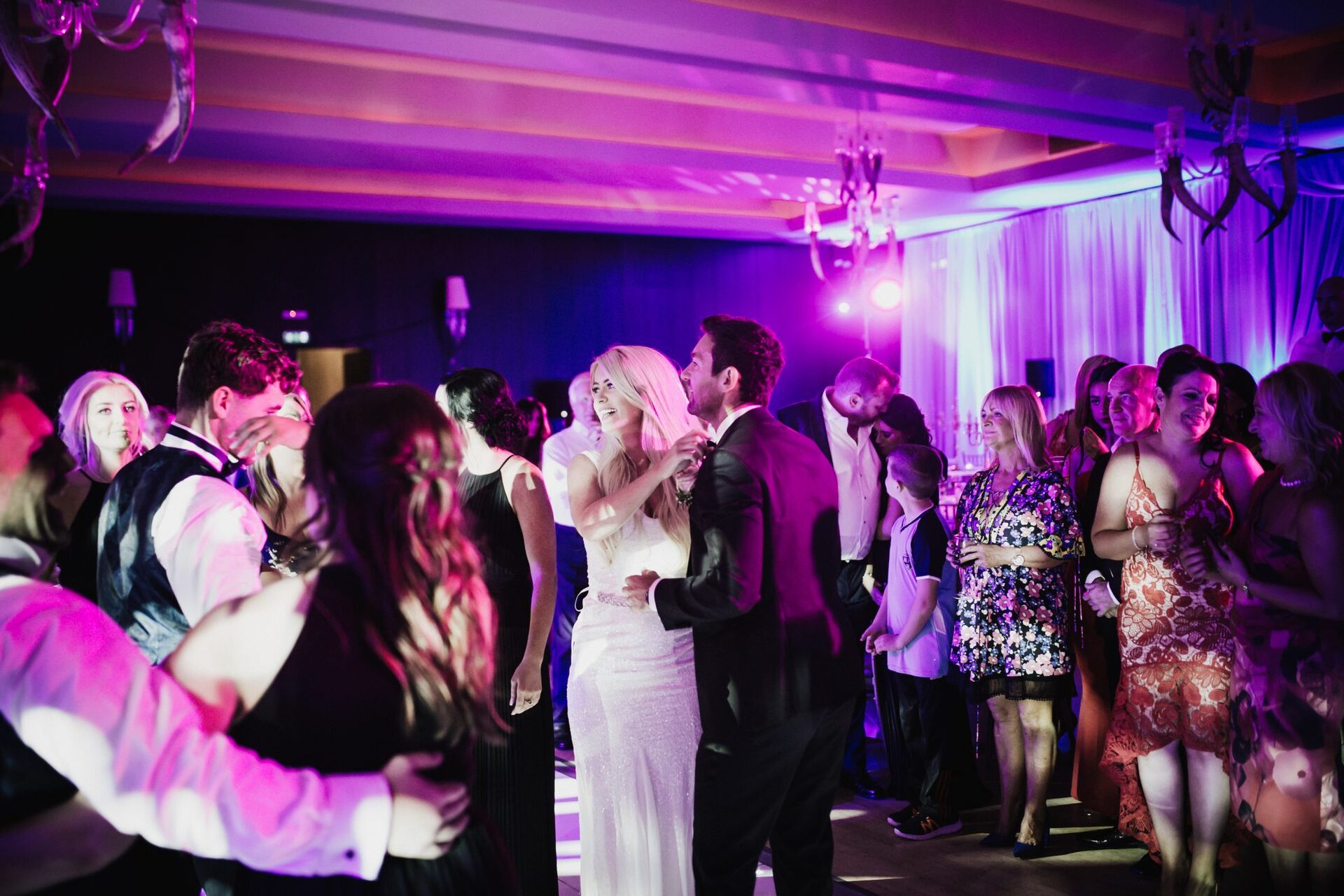 Real-Life-Wedding-Suzie-Greg-Wexford-11