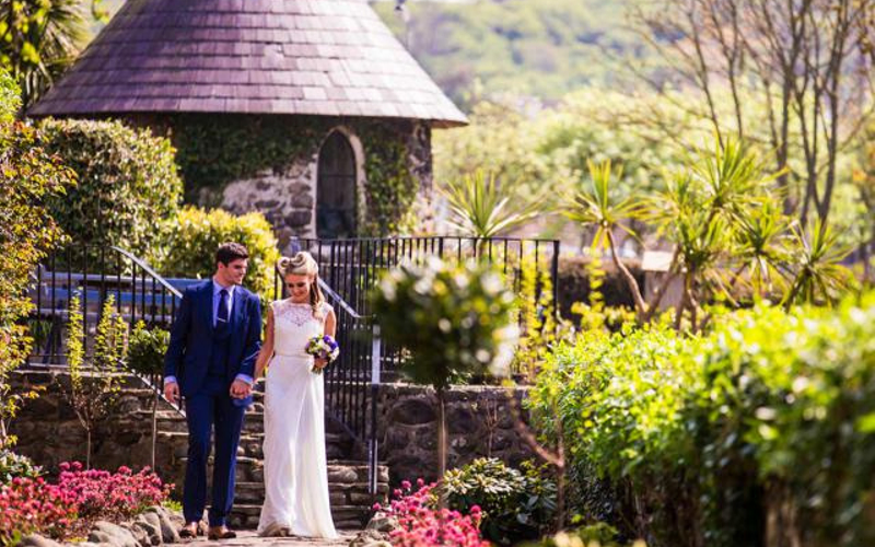 17 Fairytale Castle Venues in Ireland-Featured-Image-Ballygally-Castle