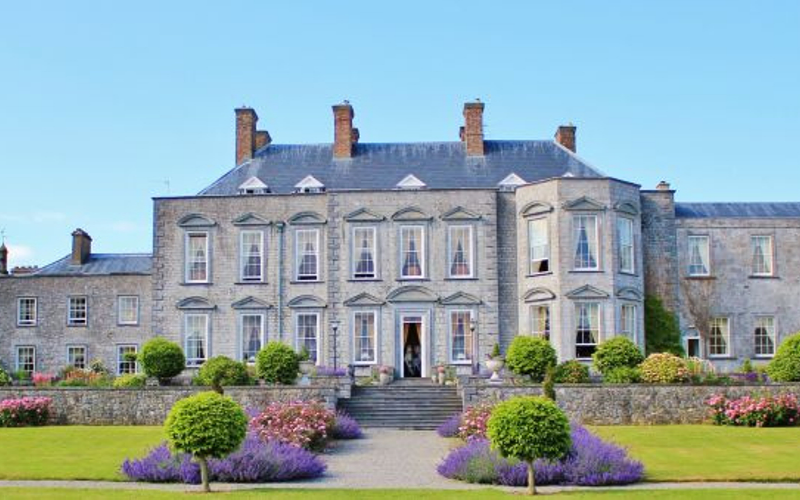 17 Fairytale Castle Venues in Ireland-Featured-Image-Castle-Durrow