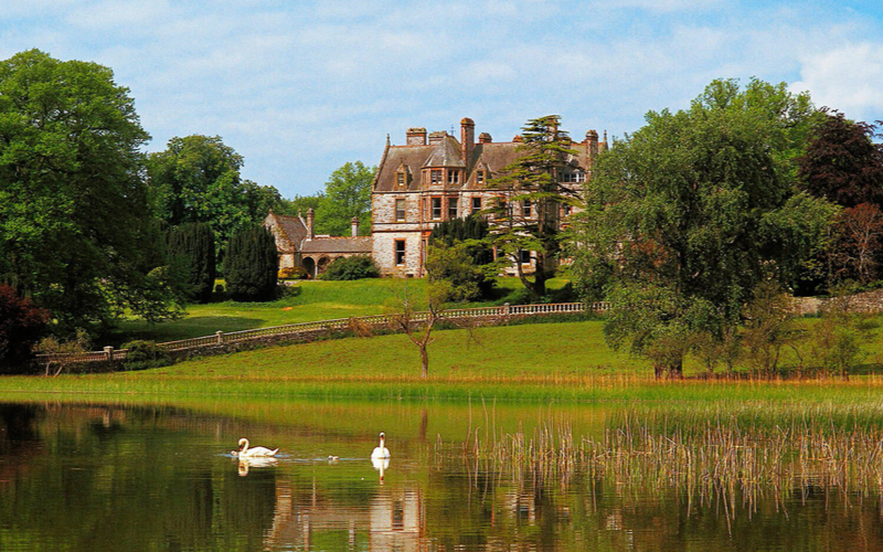 17 Fairytale Castle Venues in Ireland-Featured-Image-Castle-Leslie