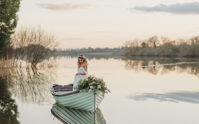 17 Fairytale Castle Venues in Ireland-Featured-Image-Lough-Rynn