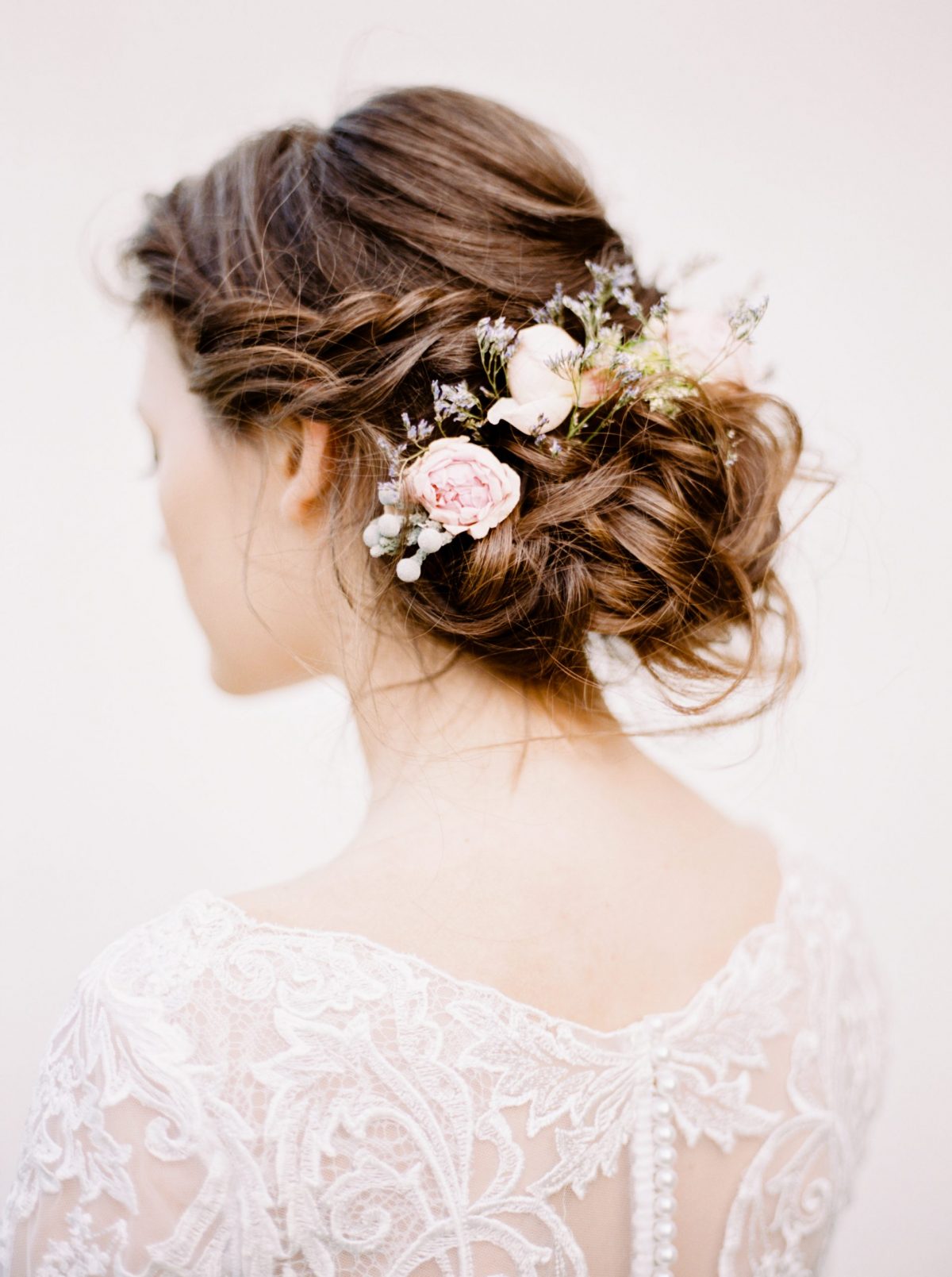 3 MOST LOVED HAIRSTYLES FOR EVERY WEDDING FUNCTION