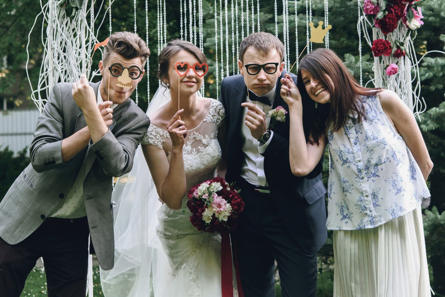 10 Creative Wedding Games Your Guests Will Love Wedding Journal