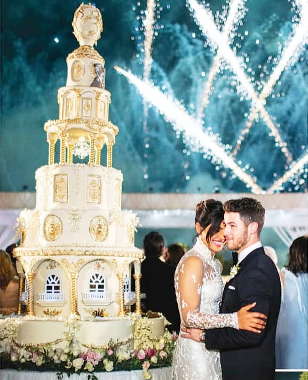 Behold world's most expensive cake worth N35bn - New Telegraph